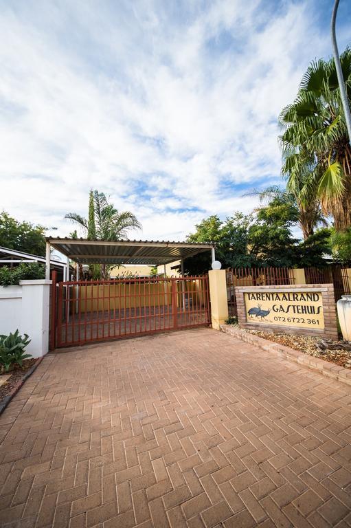 Tarentaalrand Guesthouse Upington Exterior photo